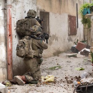Lieber ins Gefängnis als Teil des Genozids – Über 120 israelische Jugendliche verweigern Militärdienst